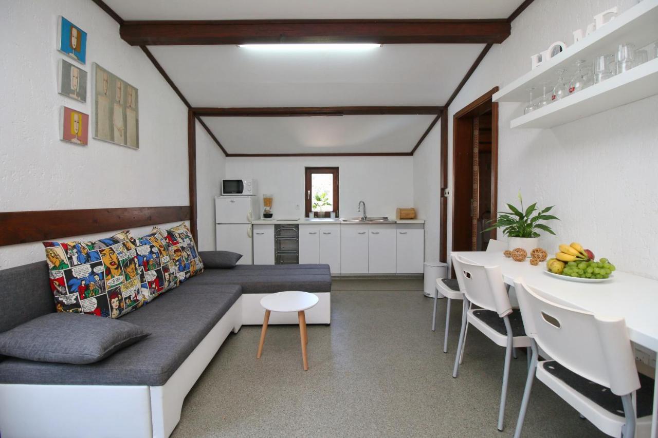 Apartment Nana 罗维尼 外观 照片
