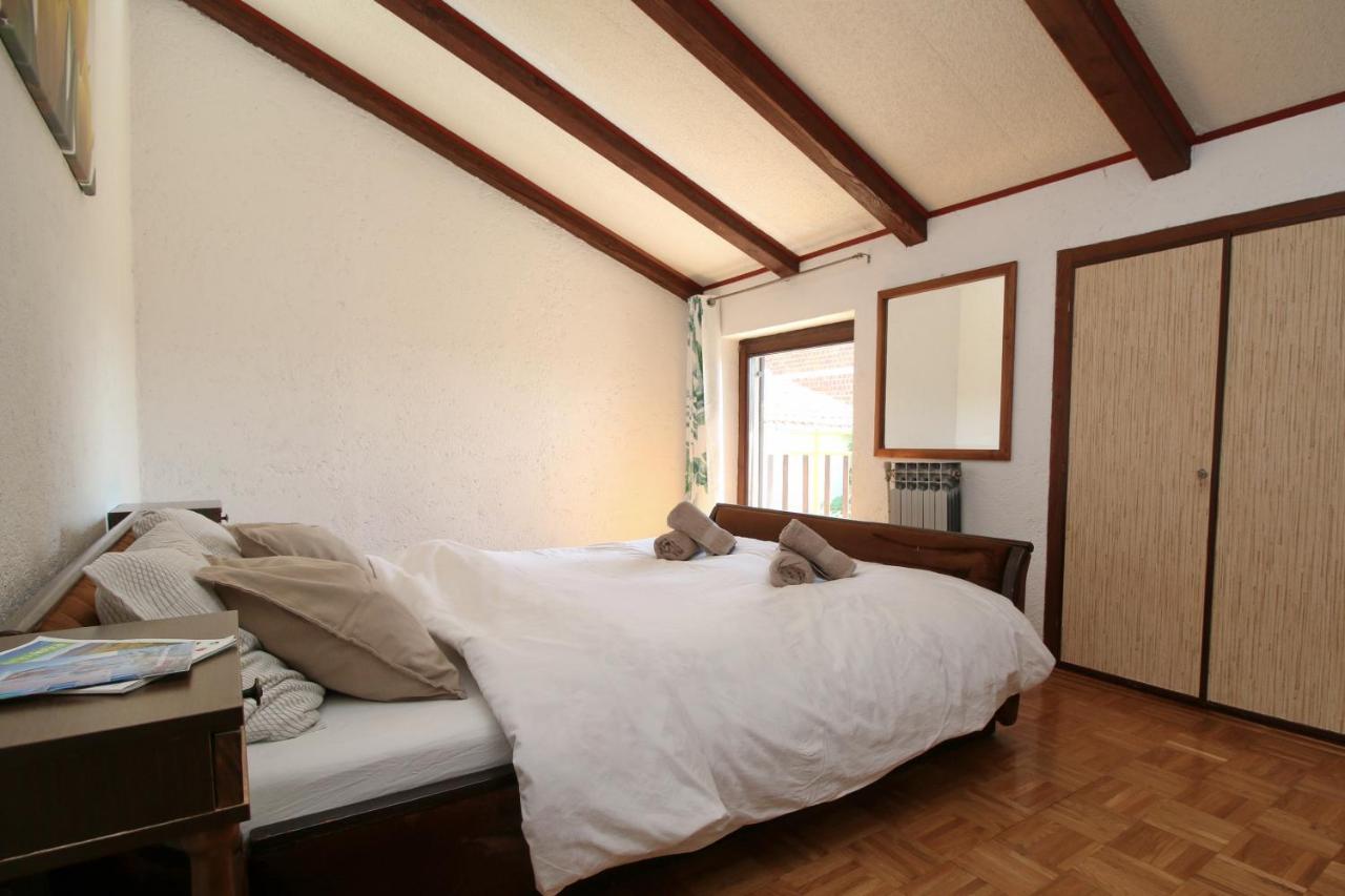 Apartment Nana 罗维尼 外观 照片